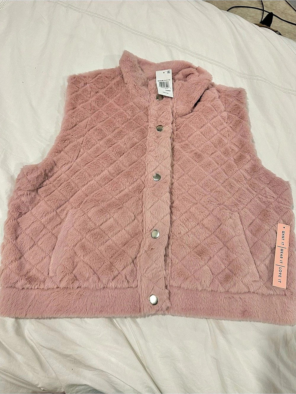 Crave Fame Faux Fur Quilted Vest in Pink Large NWT